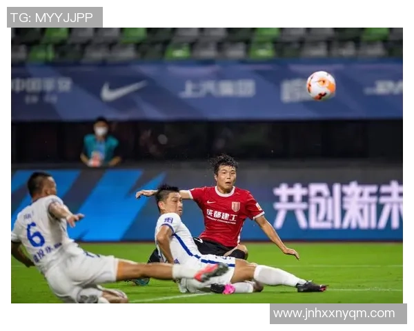 成都蓉城奋勇征战中超赛场展现巴蜀足球激情与城市荣耀