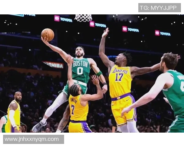 湖人大战凯尔特人:宿命对决再掀巅峰对决激战 湖人大战凯尔特人:宿命对决再掀巅峰对决激战