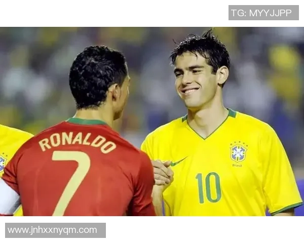 足球天赋与奋斗：从小场到大舞台的球员成长故事解析